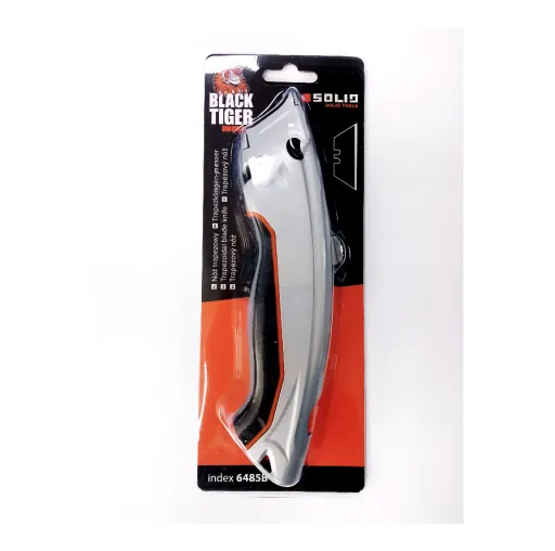 Trapezoidal blade knife