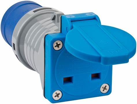 ADAPTER 16A - 13A BS IP44