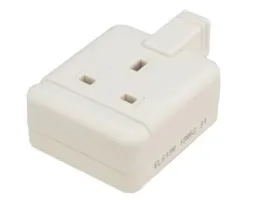 British Trailing Socket, 240 V